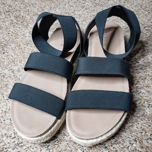 Torrid platform espadrilles sandals 9WW